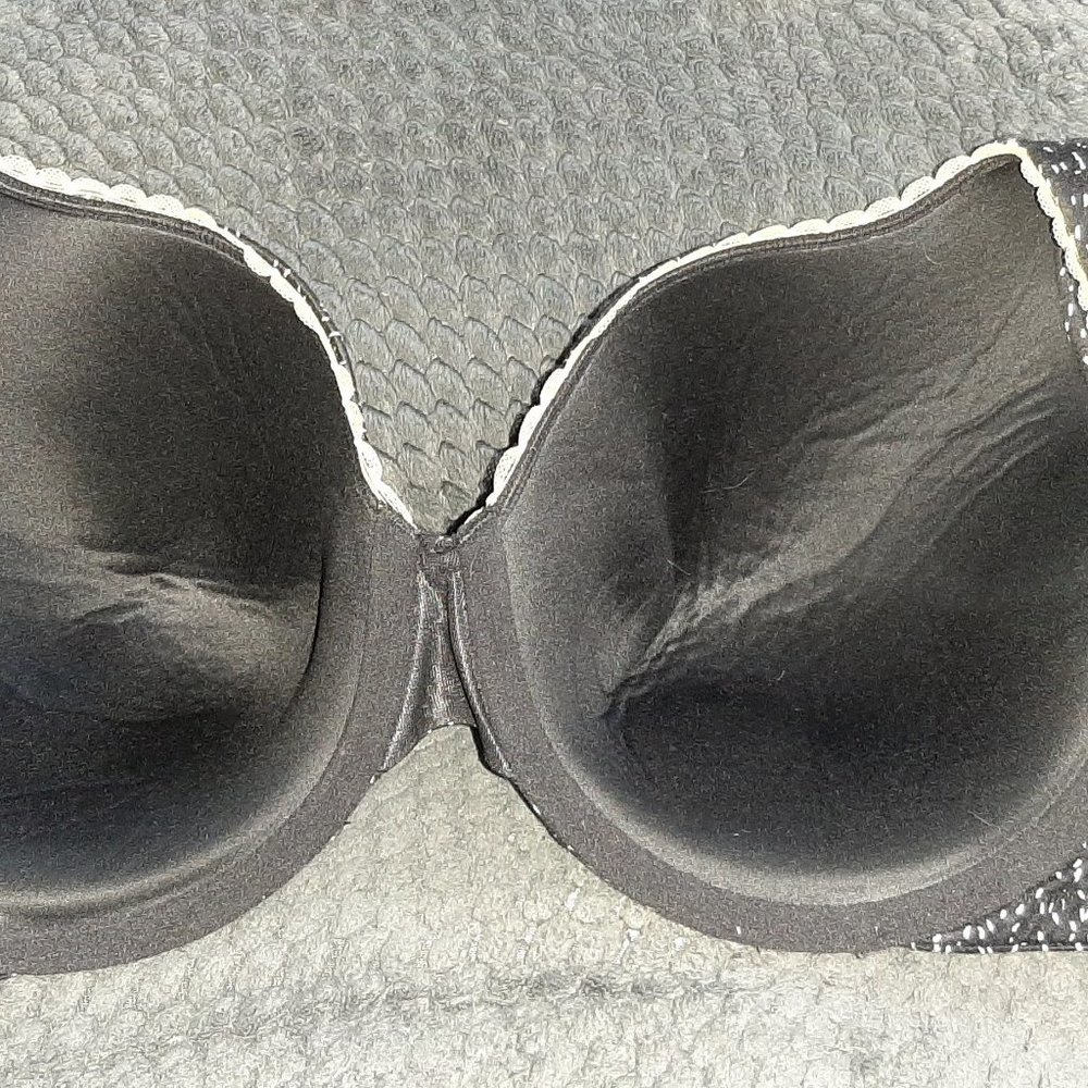 Cacique Underwire Full Coverage Bra size 38F - Picture 4 of 6